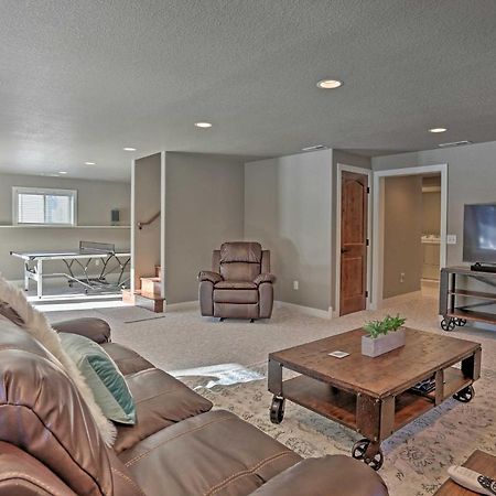 Lead Family Home With Hot Tub, 2 Mi To Deer Mountain エクステリア 写真
