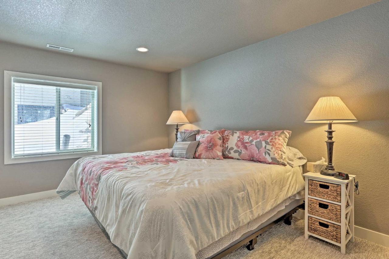 Lead Family Home With Hot Tub, 2 Mi To Deer Mountain エクステリア 写真