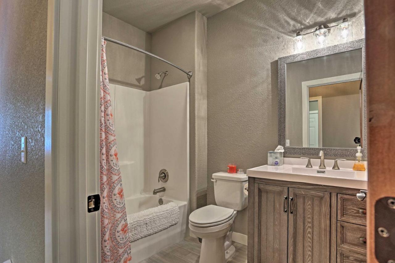Lead Family Home With Hot Tub, 2 Mi To Deer Mountain エクステリア 写真